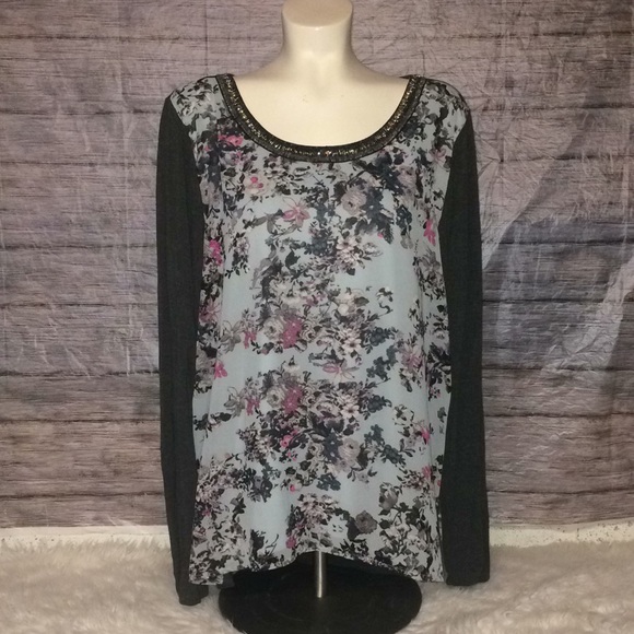 Maurices Tops - Maurice's Floral & Sequins Dressy Top